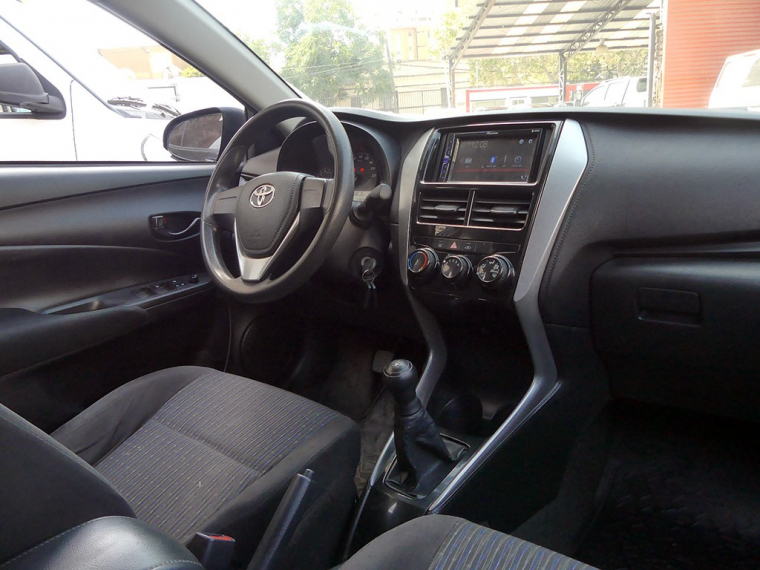 Toyota Yaris Xli 1.5 2021 Usado  Usado en Webautos.cl