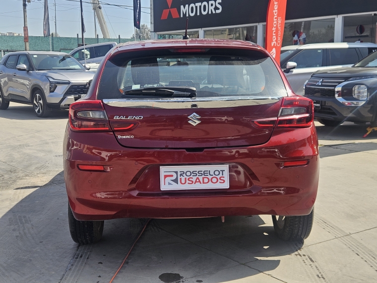 Suzuki Baleno — foto 5 de 20