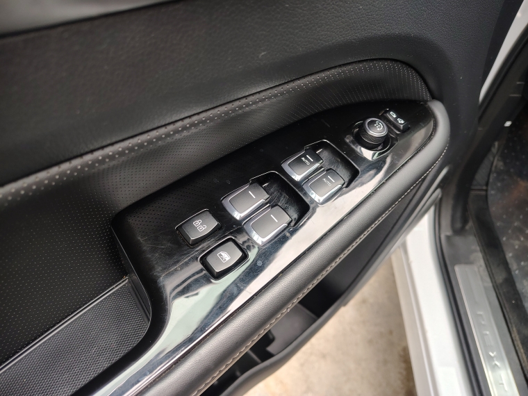 Ssangyong Rexton 2.2  Glx  At  Diesel 2024 Usado  Usado en Kovacs Usados