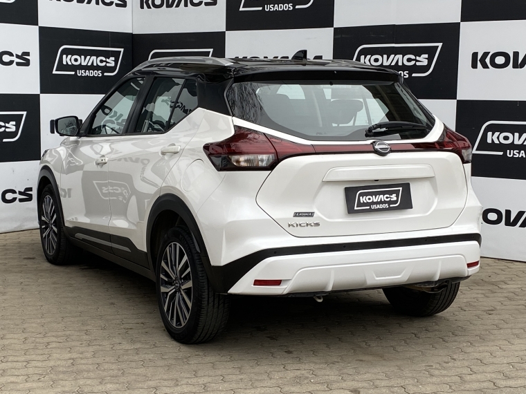Nissan Kicks 1.6 Exclusive At 2023 Usado  Usado en Webautos.cl