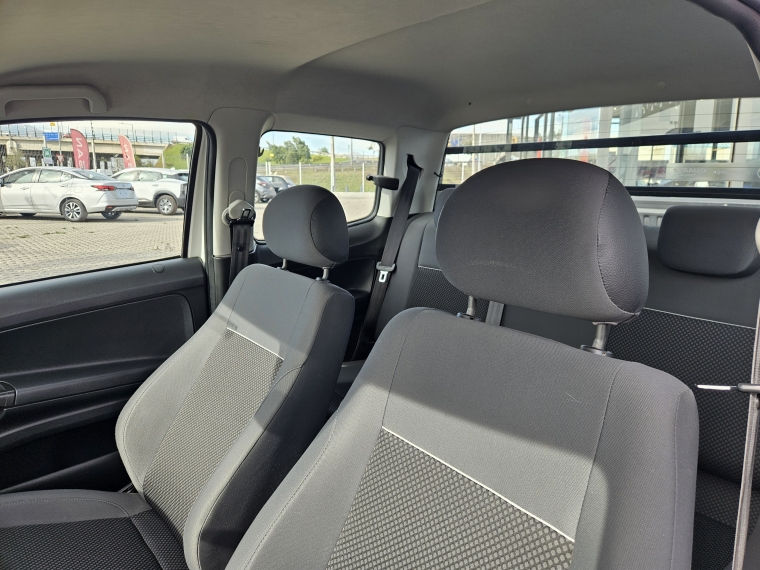 Volkswagen Saveiro Comfortline Dob Cab 1.6 2022 Usado  Usado en Kovacs Usados