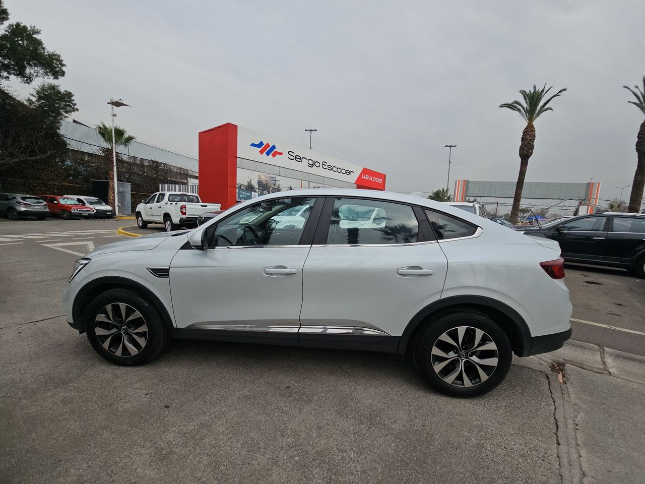 Renault Arkana Arkana 1.3 Aut 2024 Usado en Usados de Primera - Sergio Escobar