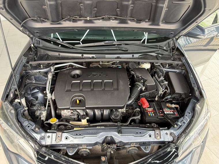 Toyota Corolla New Corolla Gl 1.8 2017 Usado en Automotriz Olea Flaño