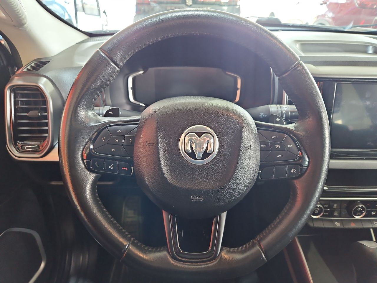 Ram 1000 1000 Big Horn Dcab 1.8 Aut 2022 Usado en Usados de Primera - Sergio Escobar