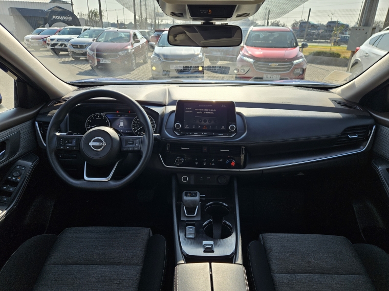 Nissan X-trail 2.5 Sense 3row At 2024 Usado  Usado en Kovacs Usados