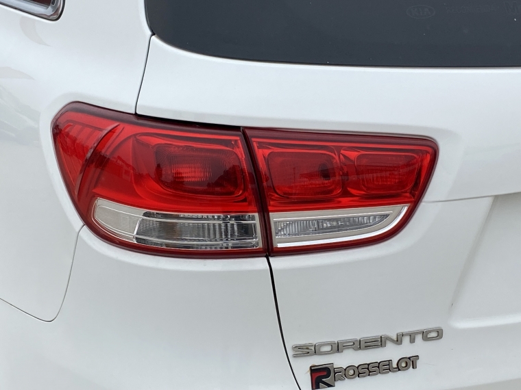 Kia Sorento Sorento Ex 2.4 2017 Usado en Rosselot Usados