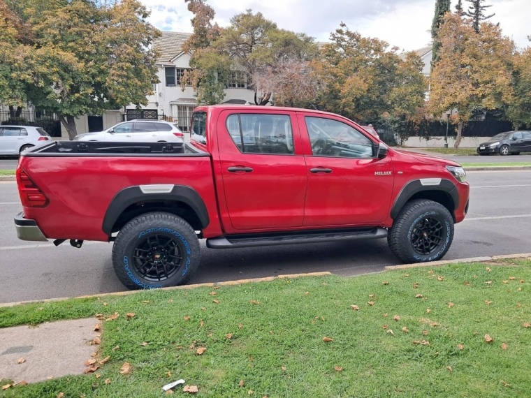 TOYOTA HILUX DX 4X4 2.4 - imagen 5