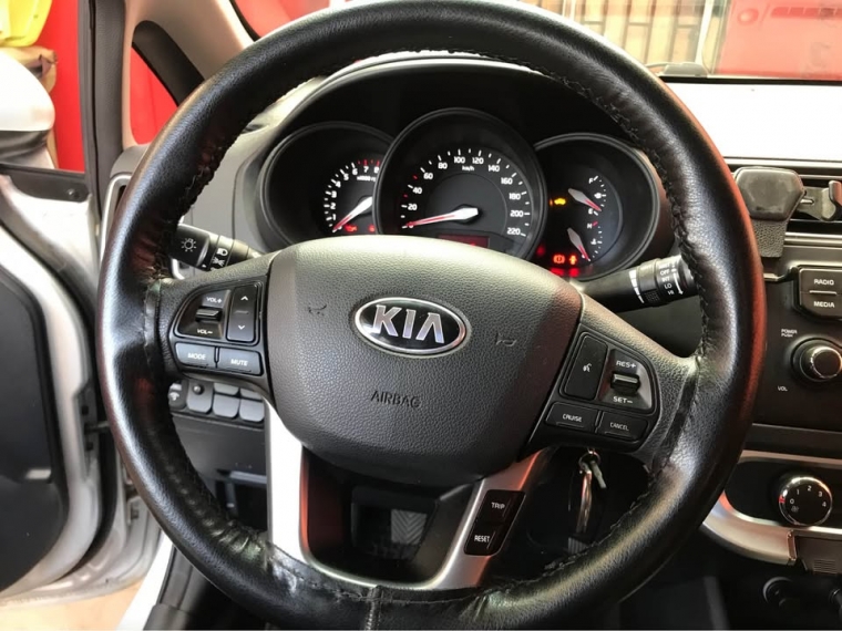 Kia Rio . 2017 Usado  Usado en Webautos.cl