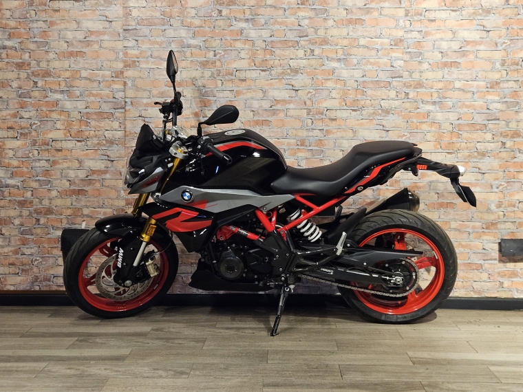 Bmw G 310 r . 2025 Usado en BMW Premium Selection