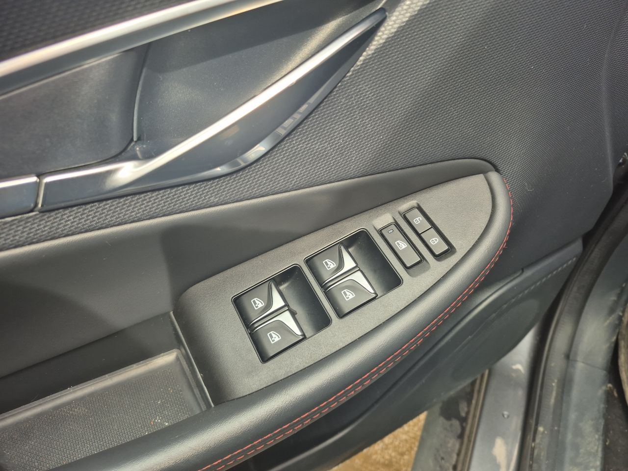 Changan Uni-t Uni T Turbo 1.5 Aut 2024 Usado en Usados de Primera - Sergio Escobar