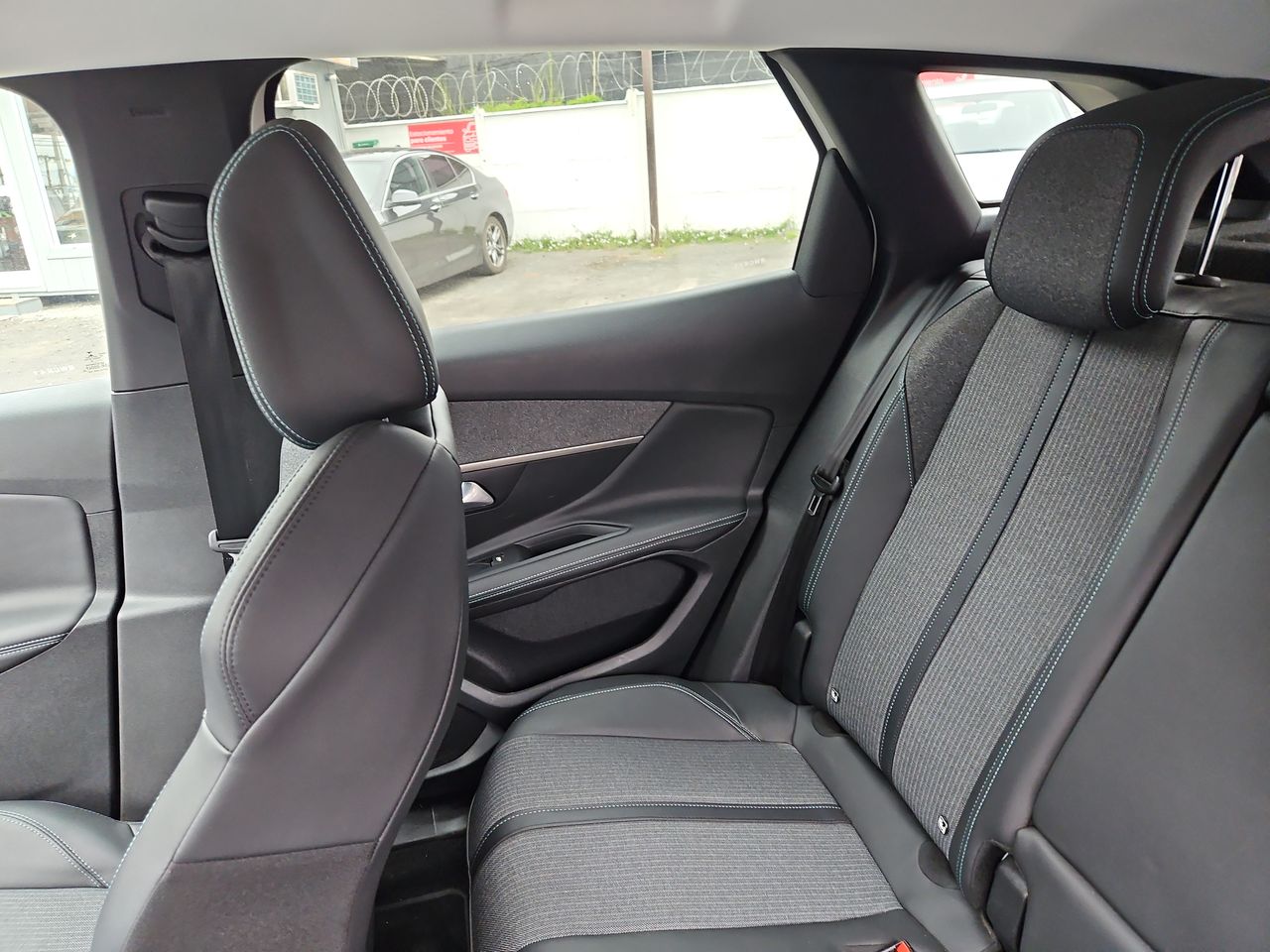 Peugeot 3008 3008 Thp 165hp 1.6 Aut 2022 Usado en Usados de Primera - Sergio Escobar