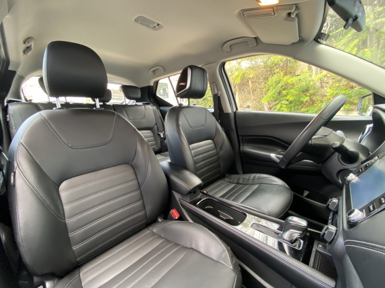 Nissan Kicks 1.6 Exclusive At 2023 Usado  Usado en Webautos.cl