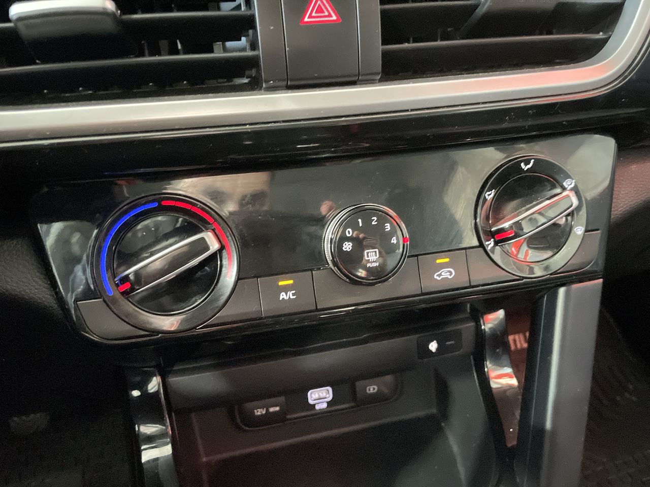 Kia Seltos Seltos Mpi 6mt 1.6 2023 Usado en Usados de Primera - Sergio Escobar