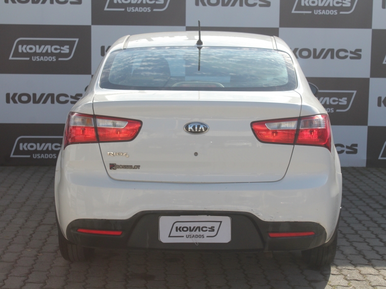 Kia Rio 4 Ub Ex 1.4 At 2013 Usado  Usado en Kovacs Usados