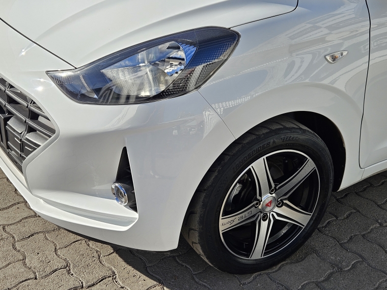 Hyundai Grand i10 1.2 Ai3 Hb Plus Mt 2023 Usado  Usado en Kovacs Usados