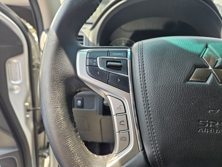 Mitsubishi Montero sport Sport 2.4 Mt 2023 Usado  Usado en Kovacs Usados