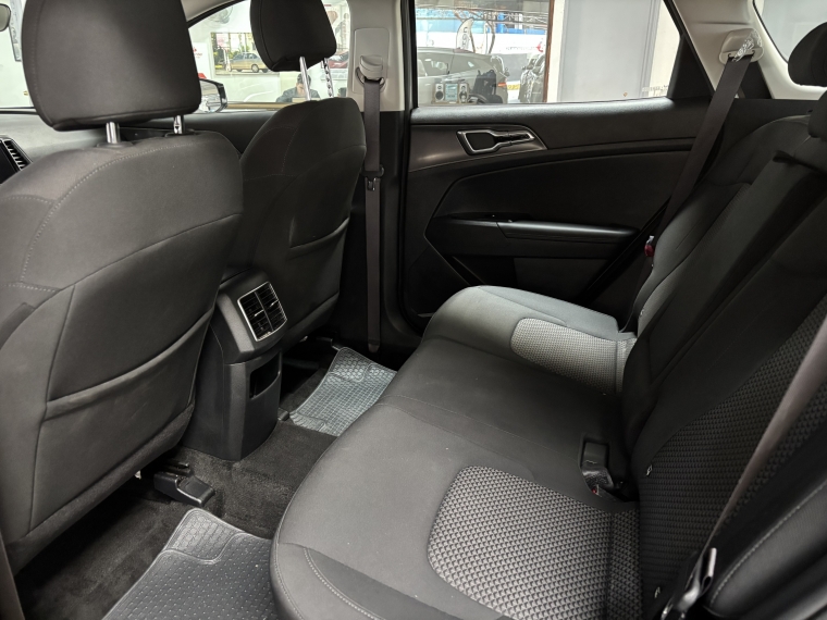 Kia Sportage Ex 2.0l Gsl 6mt 2wd 2024  Usado en Grass & Arueste