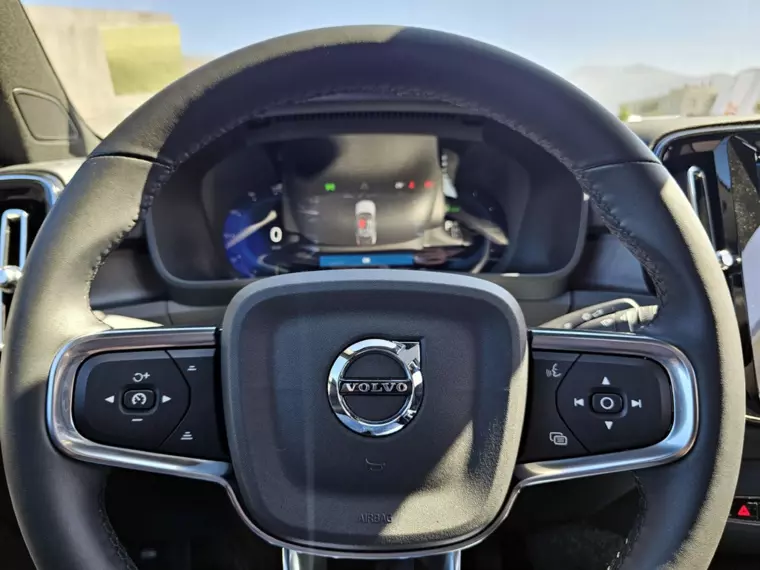 Volvo Ec40 P6 Recharge 2025 Usado Usado en Webautos.cl Volvo Ec40 P6 Recharge 2025 Usado Usado en Webautos.cl