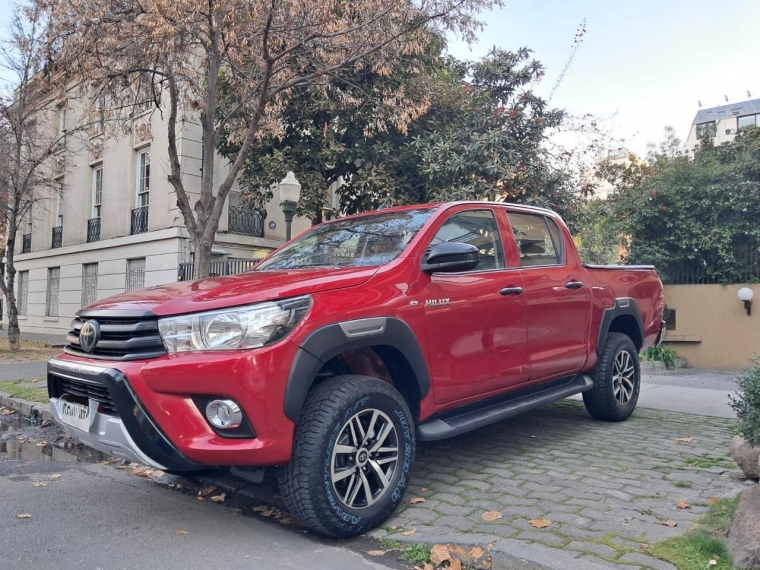 TOYOTA HILUX DX 4X2 2.4 - imagen 1