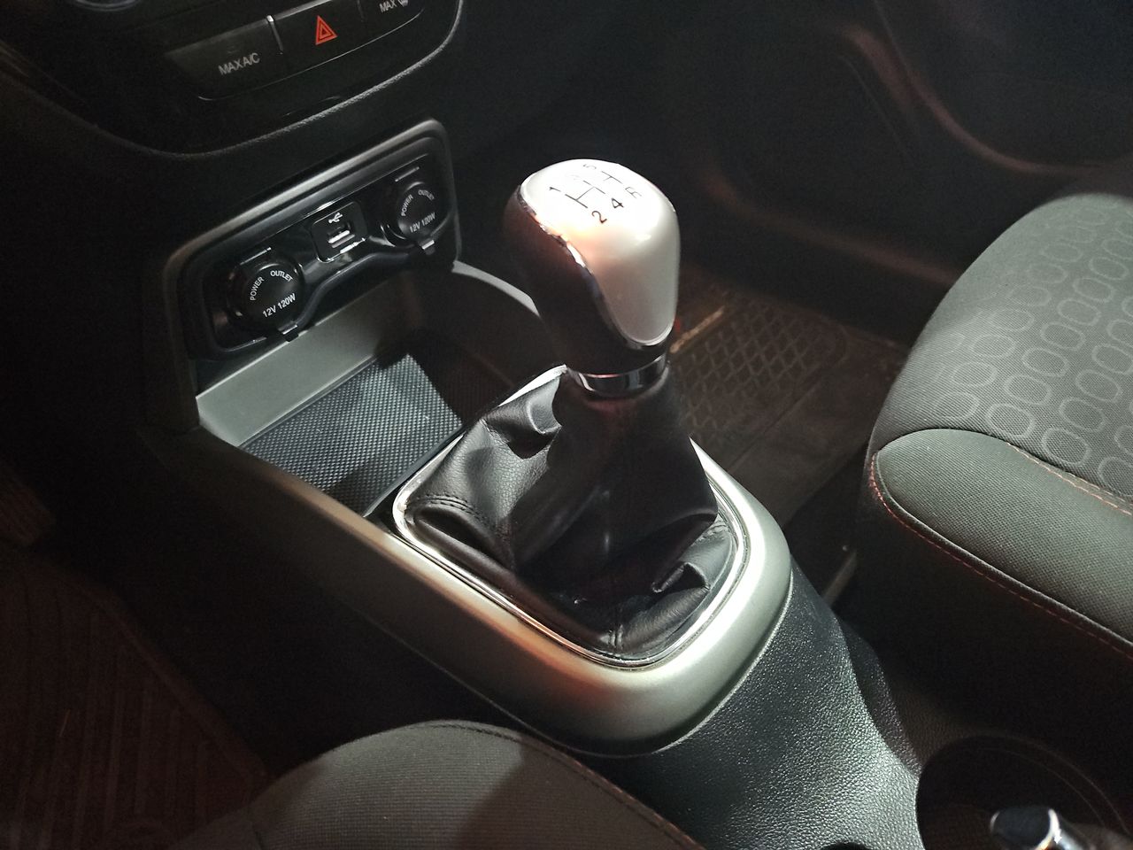 Changan Cs15 Cs15  Hatch  Back 1.5 2022 Usado en Usados de Primera - Sergio Escobar