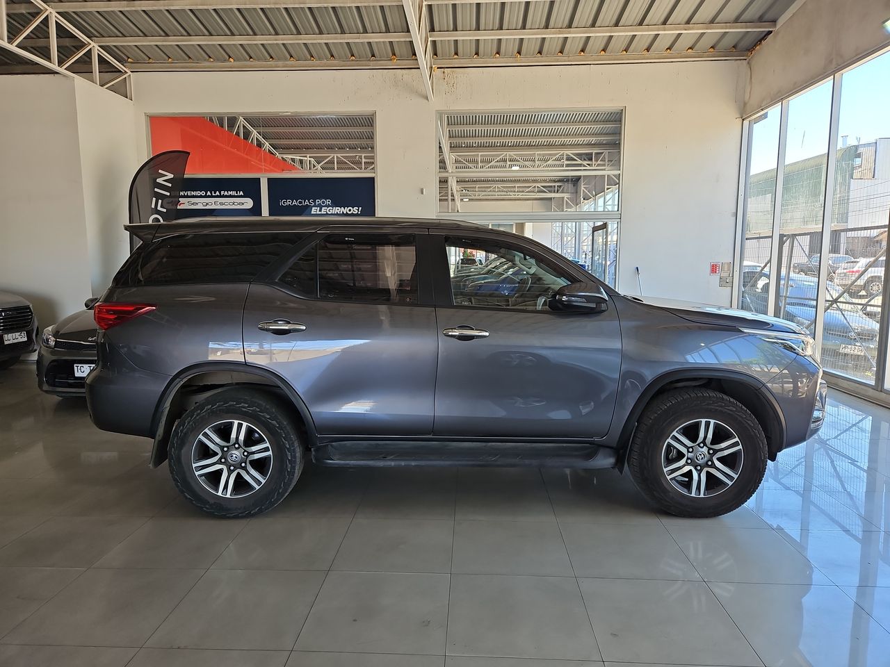 Toyota Fortuner Fortuner 2.7 2022 Usado en Usados de Primera - Sergio Escobar