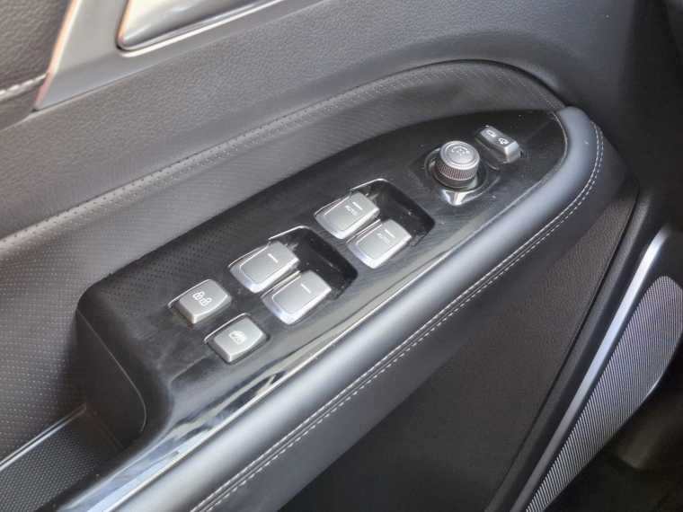 Ssangyong Rexton New Rexton Glx Td 2.2 Aut 2023 Usado en Rosselot Usados