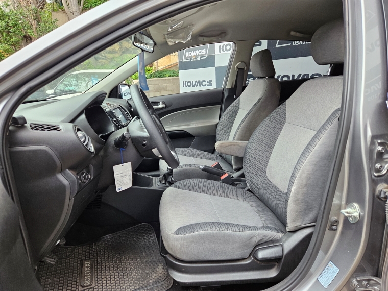 Kia Soluto 1.4 Lx Mt 2024 Usado  Usado en Kovacs Usados