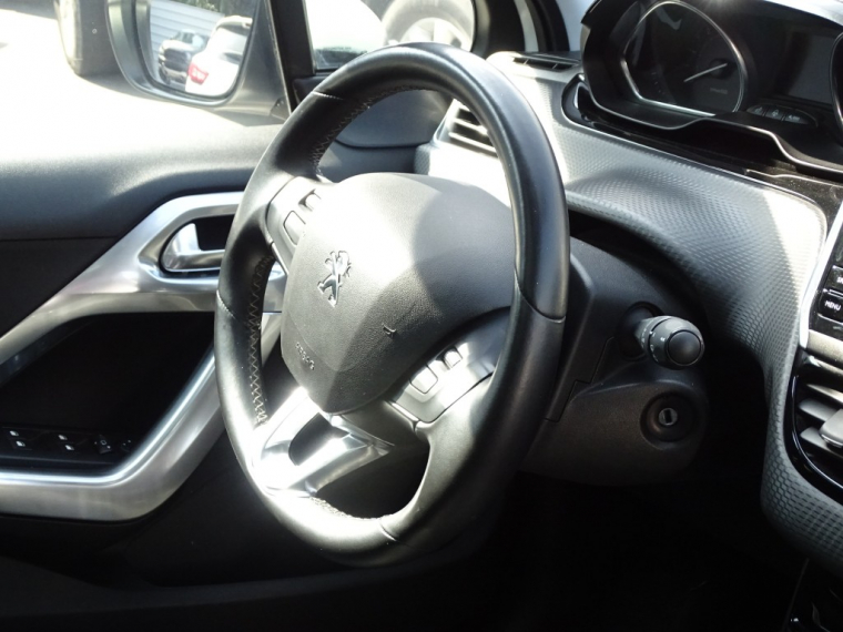 Peugeot 2008 Allure Bluehdi 2020 Usado  Usado en Webautos.cl