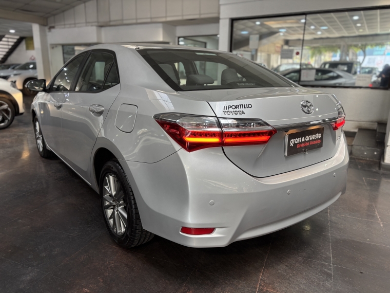 Toyota Corolla 1.8l Xli Cvt  2018  Usado en Grass & Arueste