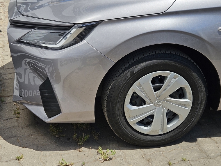 Toyota Yaris 1.5 E Sedan Mt 2023 Usado  Usado en Kovacs Usados