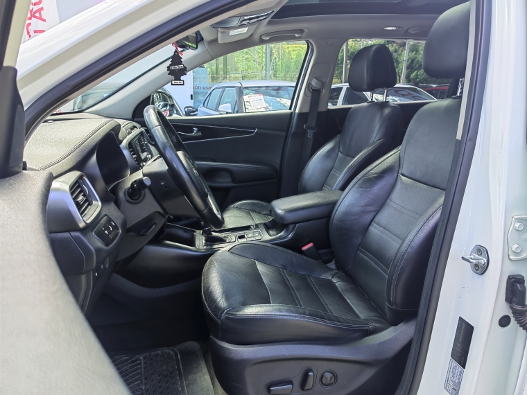 Kia Sorento Sorento Ex 2.4 2017 Usado en Rosselot Usados