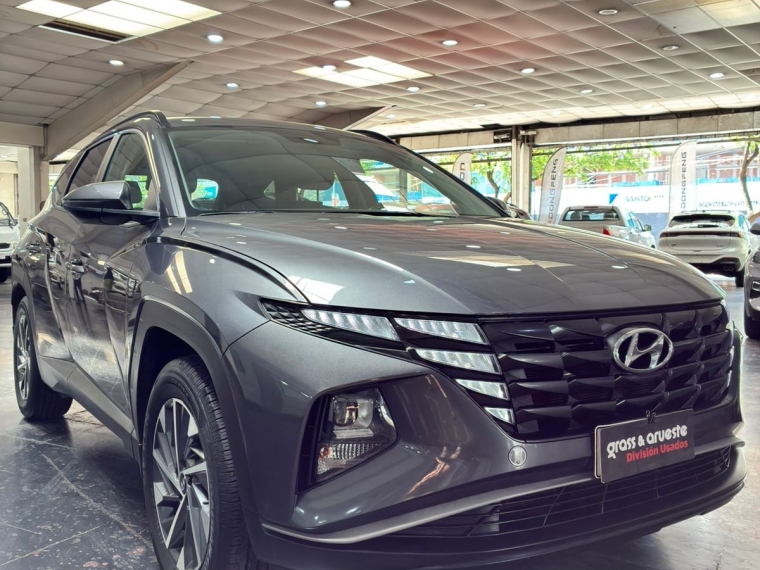 Hyundai Tucson 2.0l Nx4 Fl Design 6mt Ac 2024  Usado en Grass & Arueste