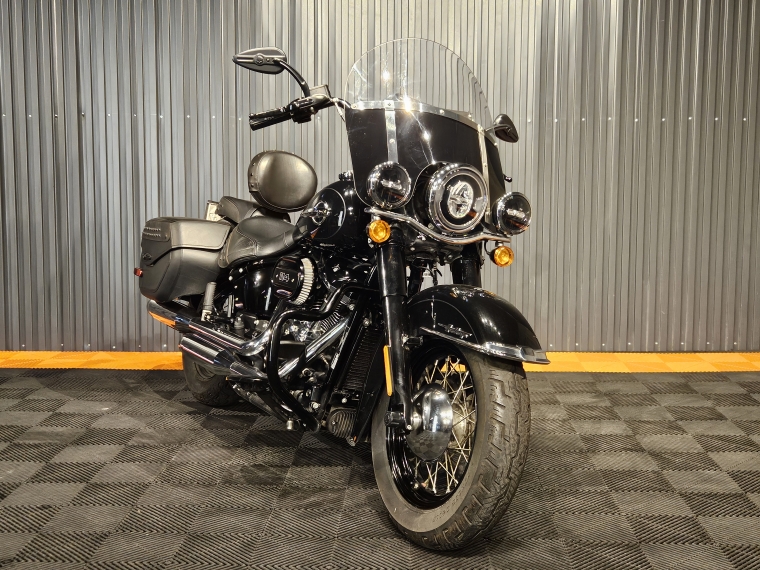 HARLEY-DAVIDSON HERITAGE CLASSIC 114 2021