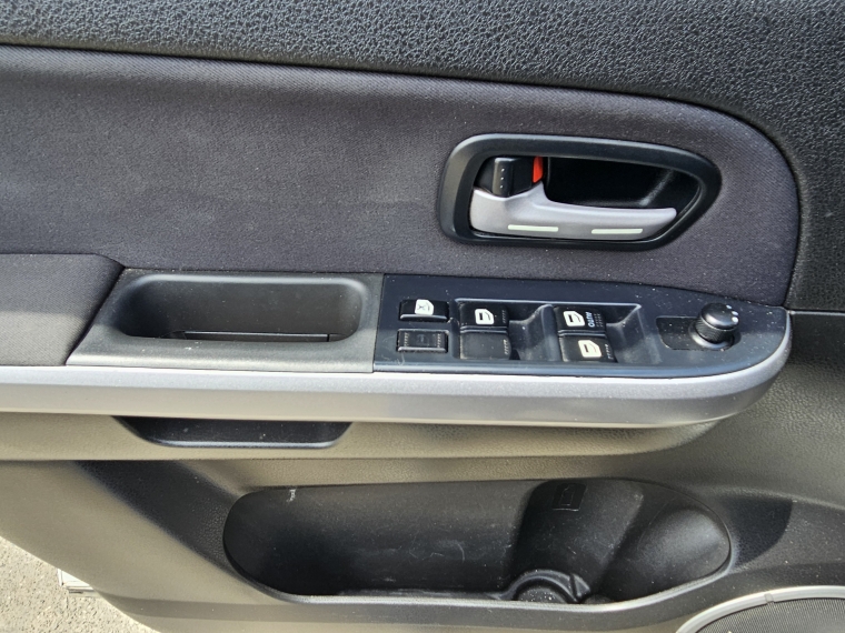 Suzuki Grand nomade Gran Nomade Glx 4x4 2.0 At 2017 Usado en Rosselot Usados