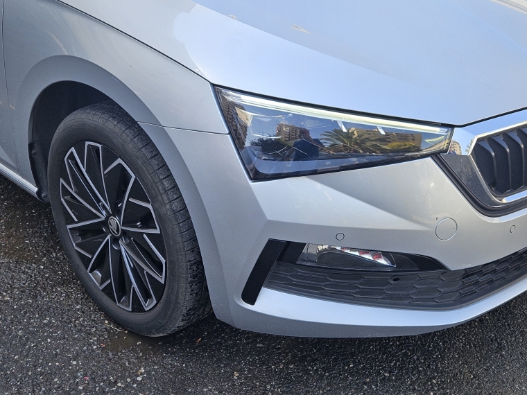 Skoda Scala Scala Tsi Hb 1.5 Aut 2024 Usado en Rosselot Usados
