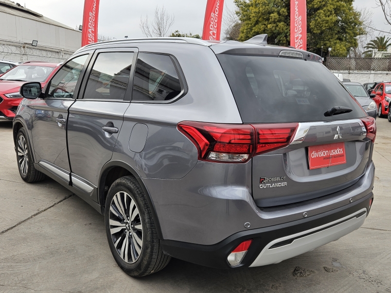 Mitsubishi New outlander Outlander 4x4 2.4 Aut 2022 Usado en Rosselot Usados