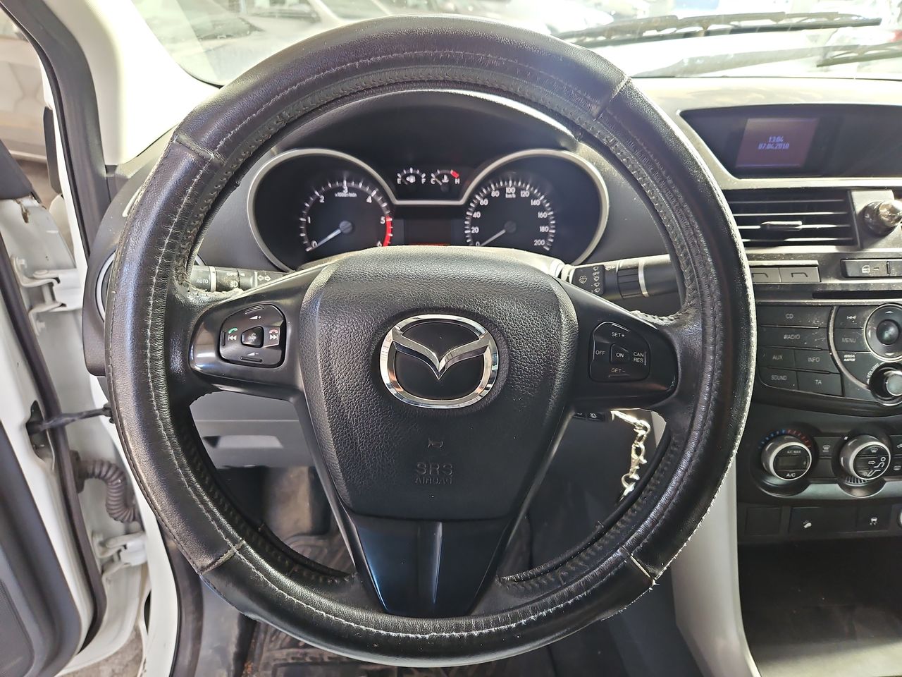 Mazda Bt-50 Bt 50 Dcab Sdx 4x4 3.2 Aut 2014 Usado en Usados de Primera - Sergio Escobar