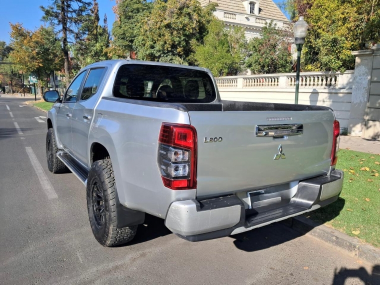 Mitsubishi L200 Dakar 4x4 2.4 Aut 2021 Usado Usado en Webautos.cl Mitsubishi L200 Dakar 4x4 2.4 Aut 2021 Usado Usado en Webautos.cl