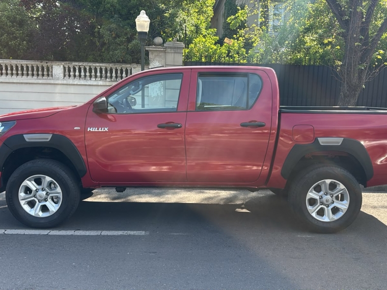 Toyota Hilux Dcab Dx 4X2 2.4Cc — foto 8 de 11