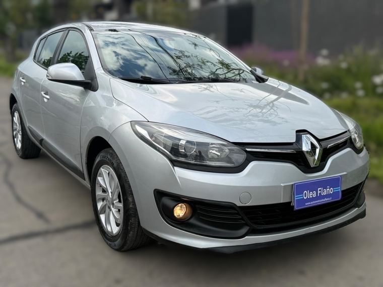 Renault Megane Dynamique Hb 2.0 At 2015 Usado en Automotriz Olea Flaño