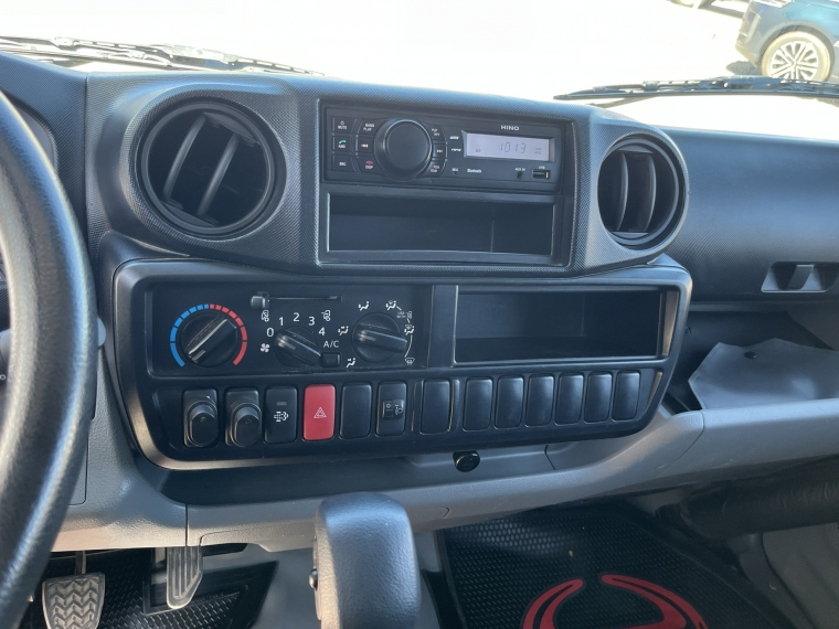 Hino City 515 515 Aut 2022 Usado  Usado en Kovacs Usados