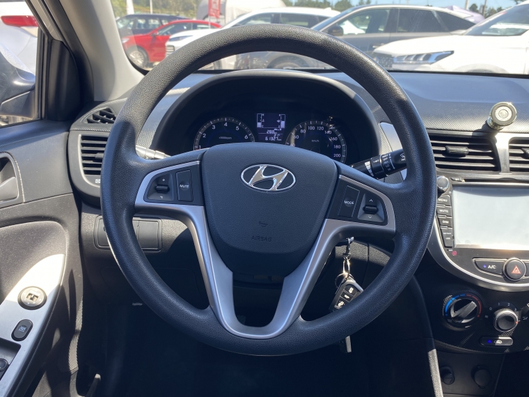 Hyundai Accent Accent 1.4 2018 Usado en Rosselot Usados