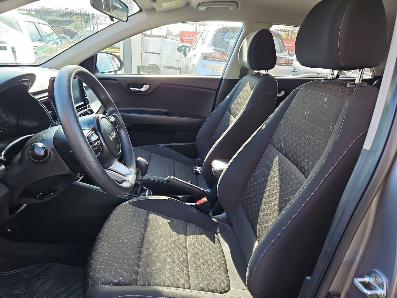 Kia Rio 5 Rio 5 Lx 1.4 2023 Usado en Usados de Primera - Sergio Escobar