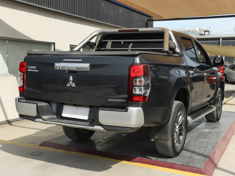 Mitsubishi L200 L-200 Dakar Crs Mt 2.4 D/c 4x4 Td 2023  Usado en Guillermo Morales Usados