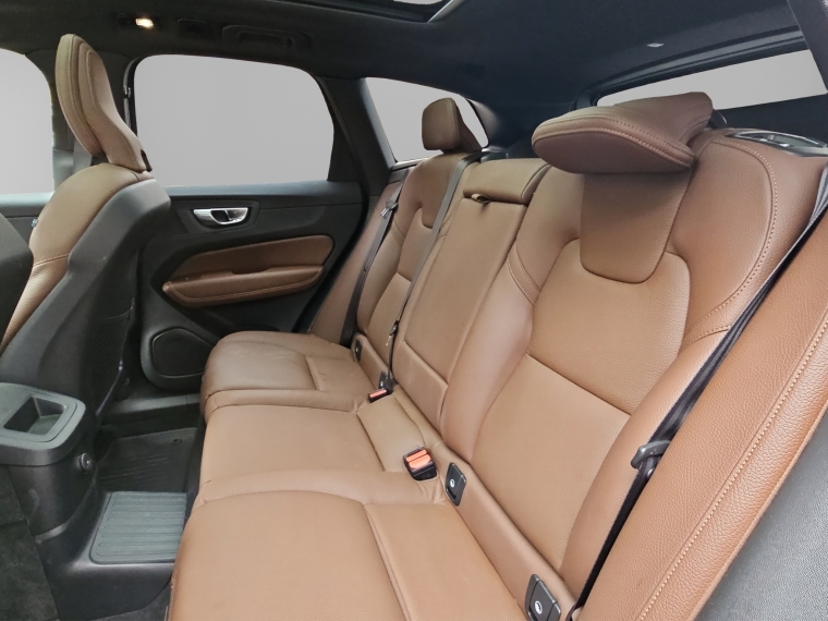 Volvo Xc60 Ii T8 Recharge 4x4 2.0 Aut 2025 Usado Usado en BMW Premium Selection Volvo Xc60 Ii T8 Recharge 4x4 2.0 Aut 2025 Usado Usado en BMW Premium Selection