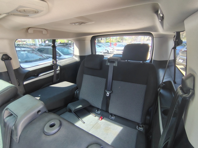 Peugeot Traveller Traveller Business L3 9p Bluehdi 145 2023 Usado en Rosselot Usados