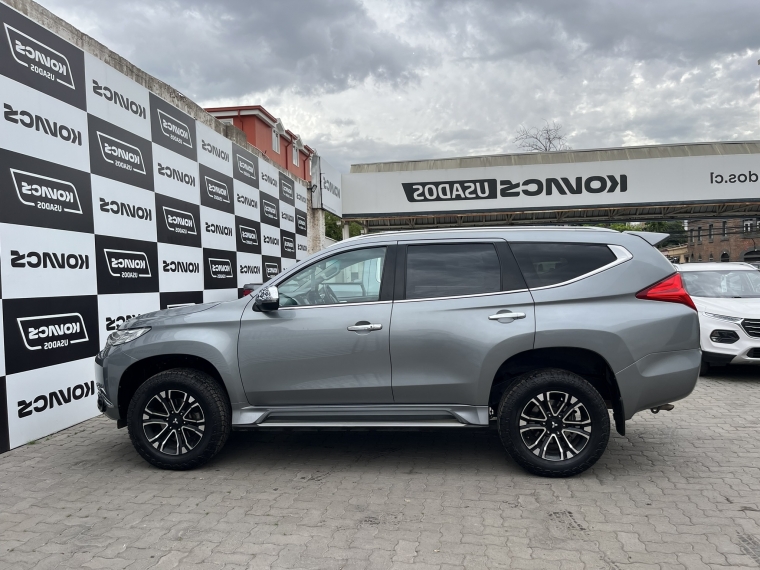 Mitsubishi Montero sport 3.0 At  4x2 2020 Usado  Usado en Kovacs Usados