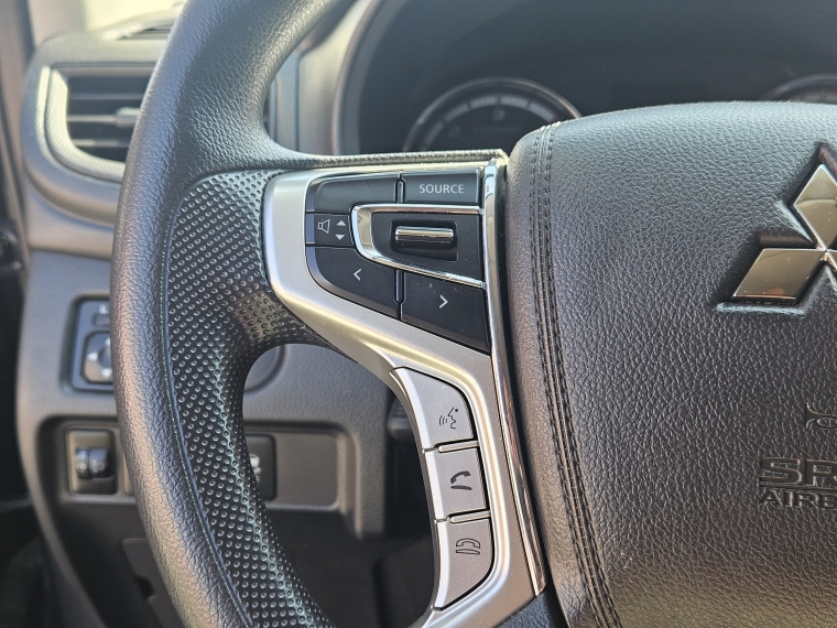 Mitsubishi L200 L200 Katana Cr 2.2 2024 Usado en Rosselot Usados