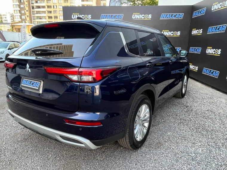 Mitsubishi Outlander Glx 2.5 At 2023 Usado  Usado en Webautos.cl