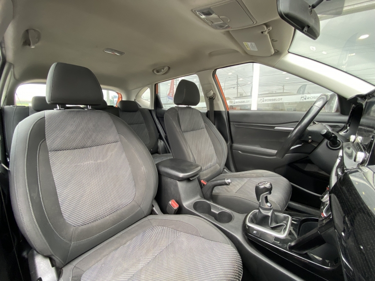 Kia Seltos Seltos Mpi 6mt 1.6 2022 Usado en Rosselot Usados
